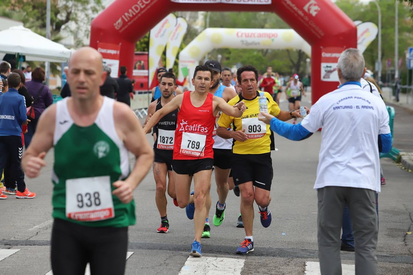 La Carrera Popular del Santuario, con victoria de Grondona y Vázquez, en imágenes