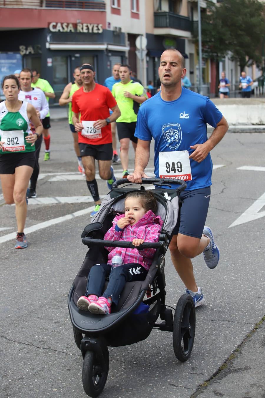 La Carrera Popular del Santuario, con victoria de Grondona y Vázquez, en imágenes