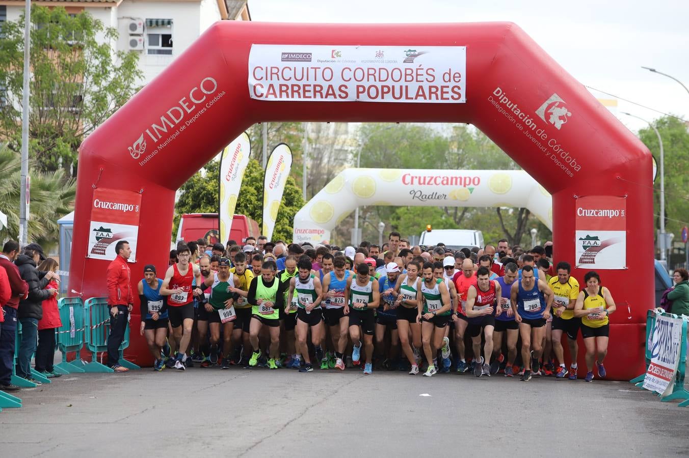 La Carrera Popular del Santuario, con victoria de Grondona y Vázquez, en imágenes