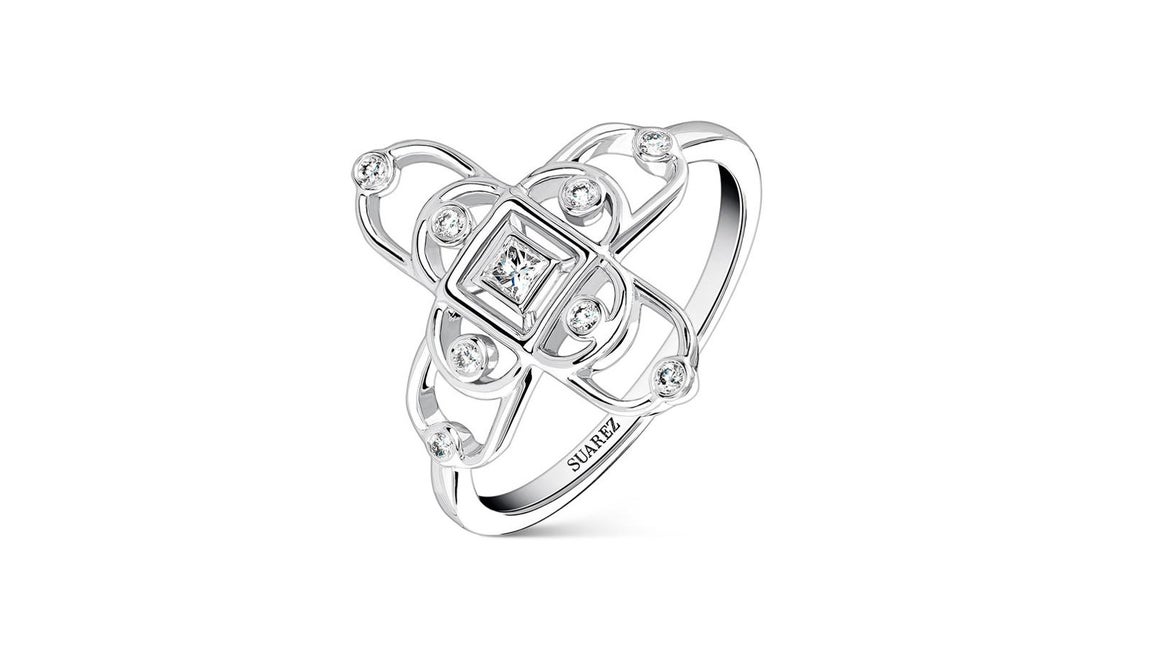 Anillo colección Sara. Anillos realizados en platino con diamantes blancos talla brillantePrecios: desde 995 € hasta 1.995 €