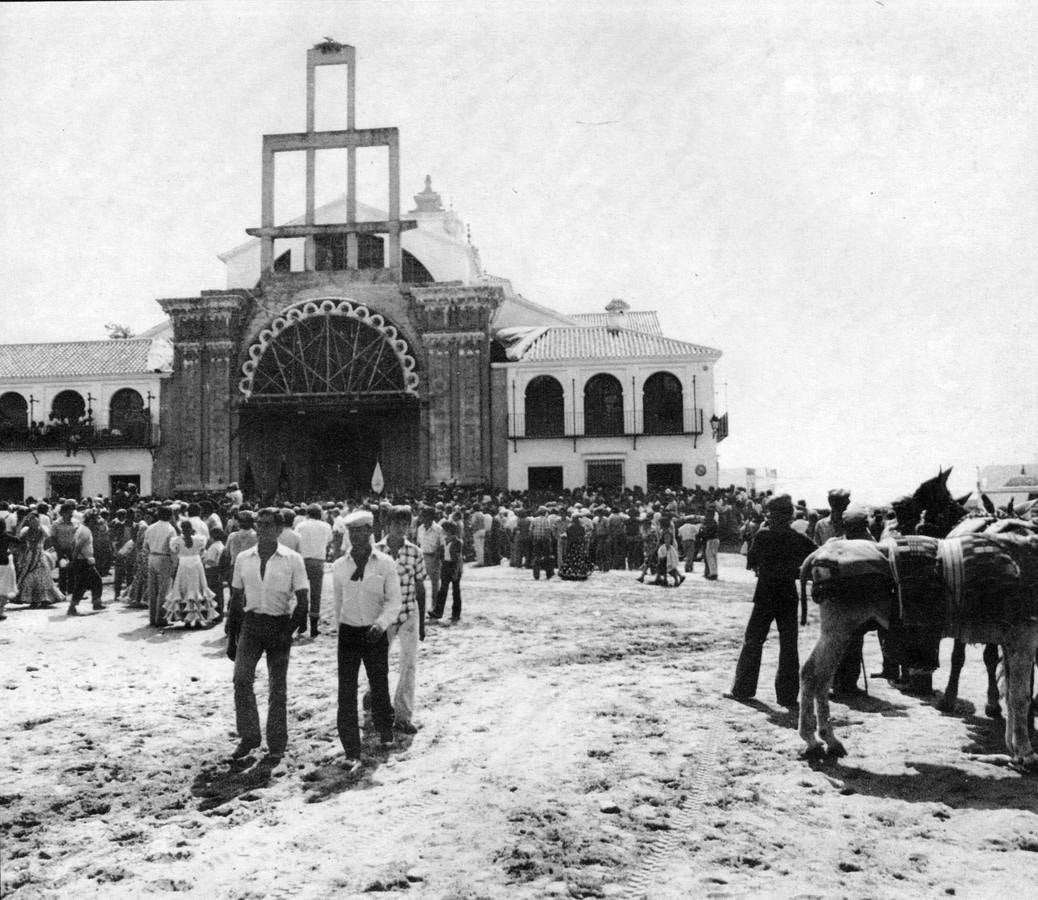 Las imágenes de la ermita de El Rocío en construcción, hace ahora 50 años