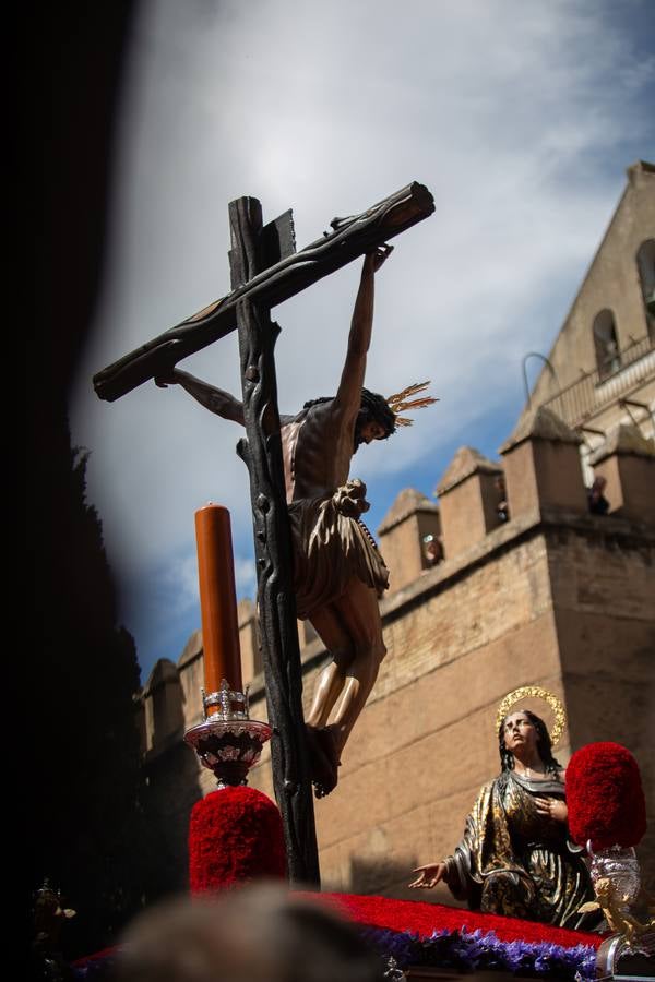 El barrio de San Julián se vuelca en la salida de La Hiniesta