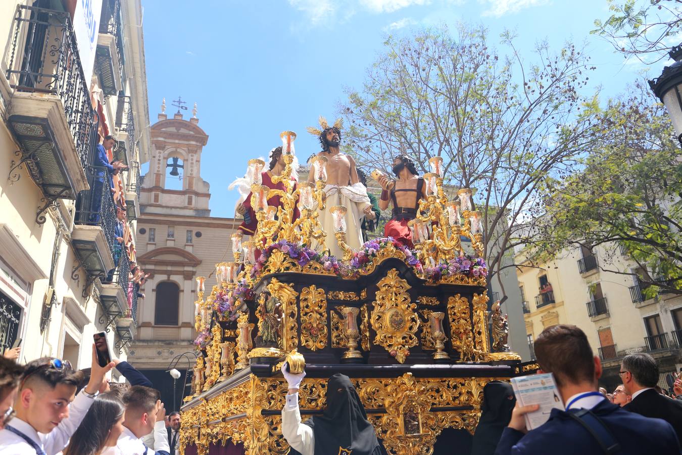 En imágenes, salida procesional de Jesús Despojado el Domingo de Ramos