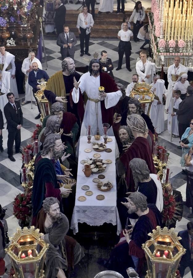 La Cena vuelve a procesionar desde la Iglesia de los Terceros