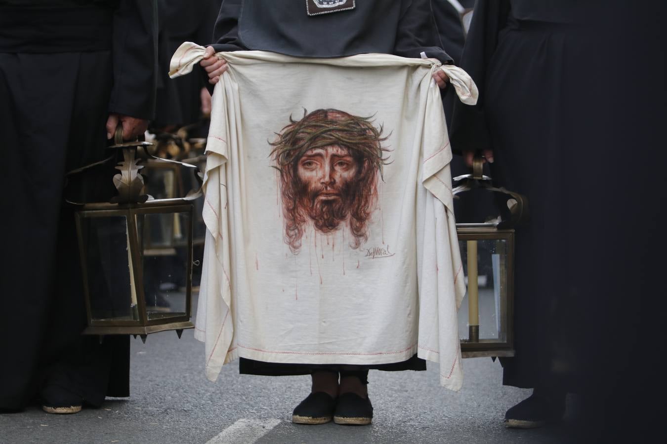 La procesión del Remedio de Ánimas de Córdoba, en imágenes