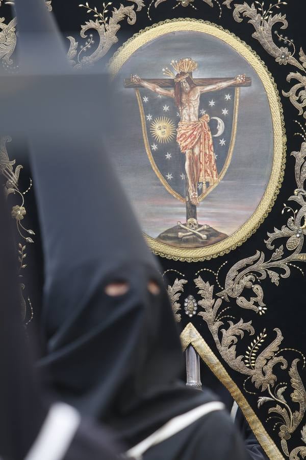 La procesión del Remedio de Ánimas de Córdoba, en imágenes