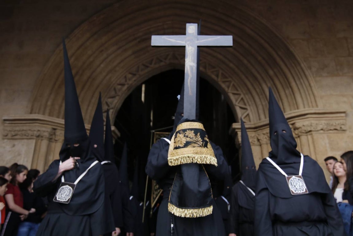 La procesión del Remedio de Ánimas de Córdoba, en imágenes