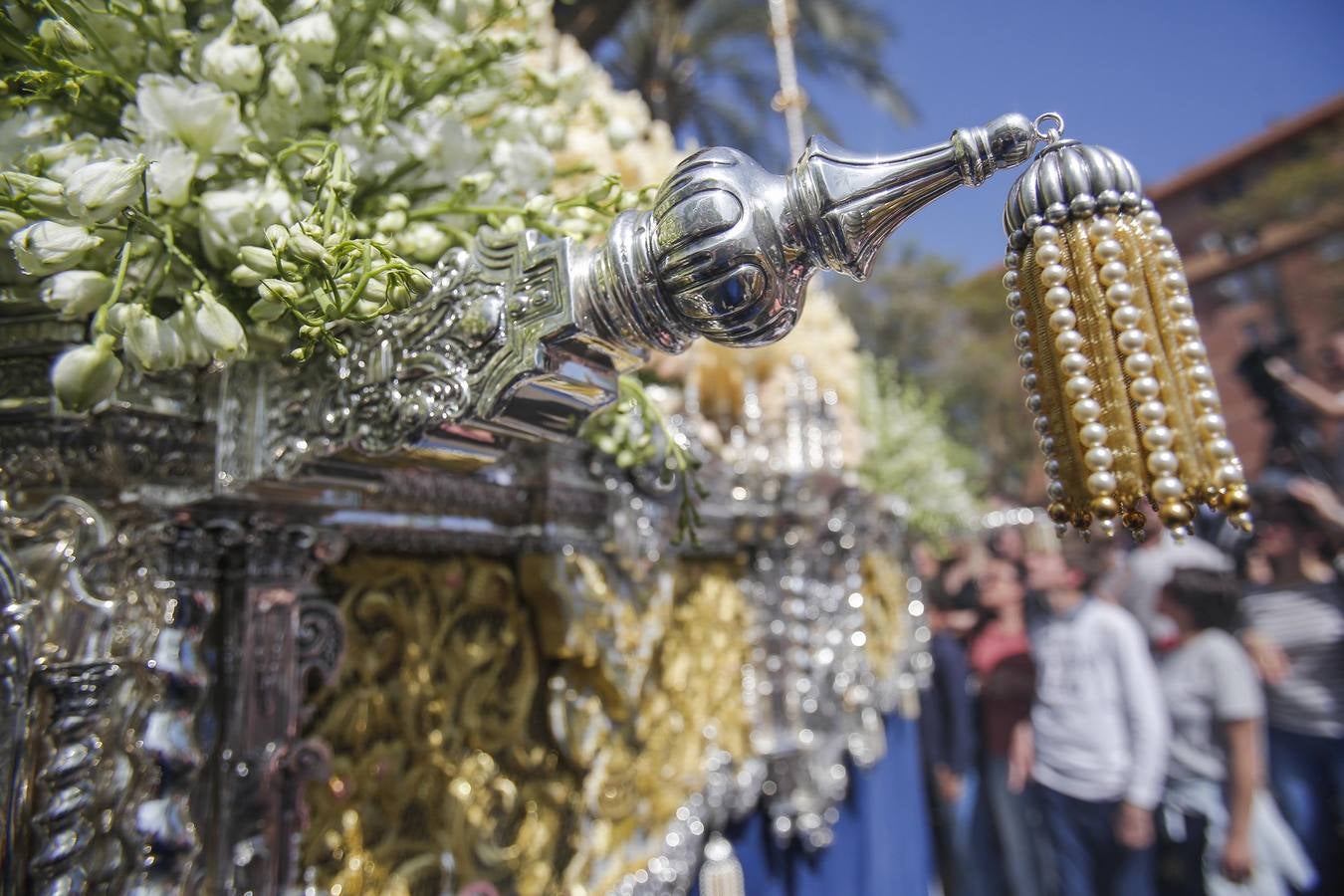 La procesión de la Hermanda de la Merced de Córdoba, en imágenes