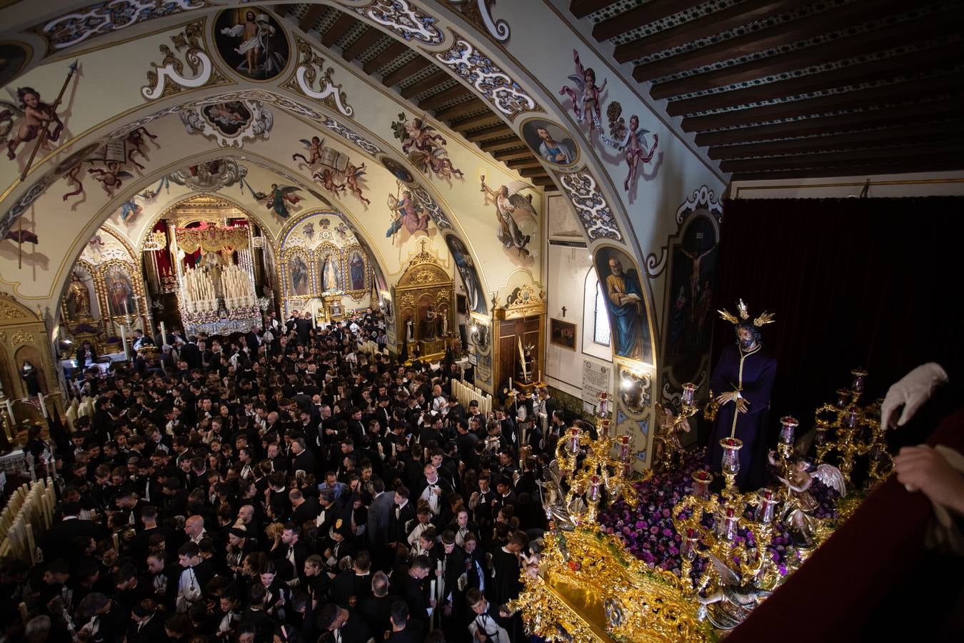 Estación de penitencia del Tiro de Línea el Lunes Santo