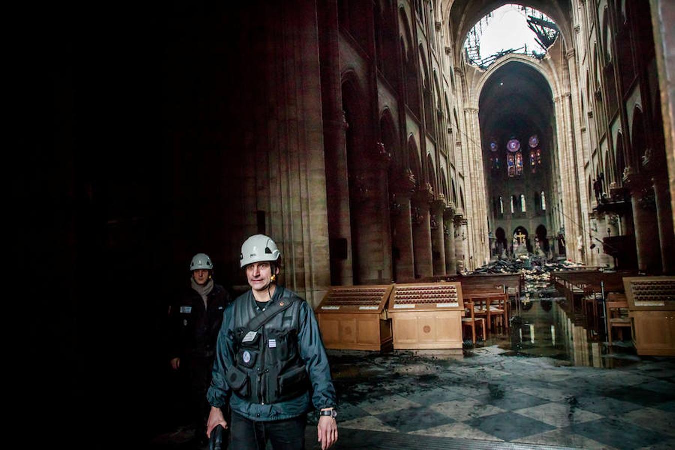 Primeras imágenes del interior de Notre Dame tras el incendio