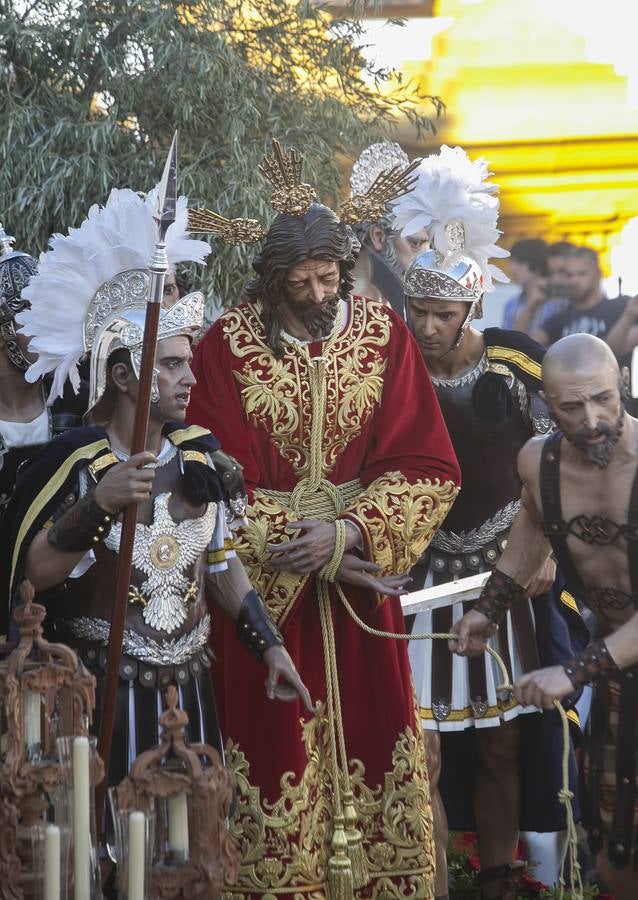 La procesión del Prendimiento de Córdoba, en imágenes