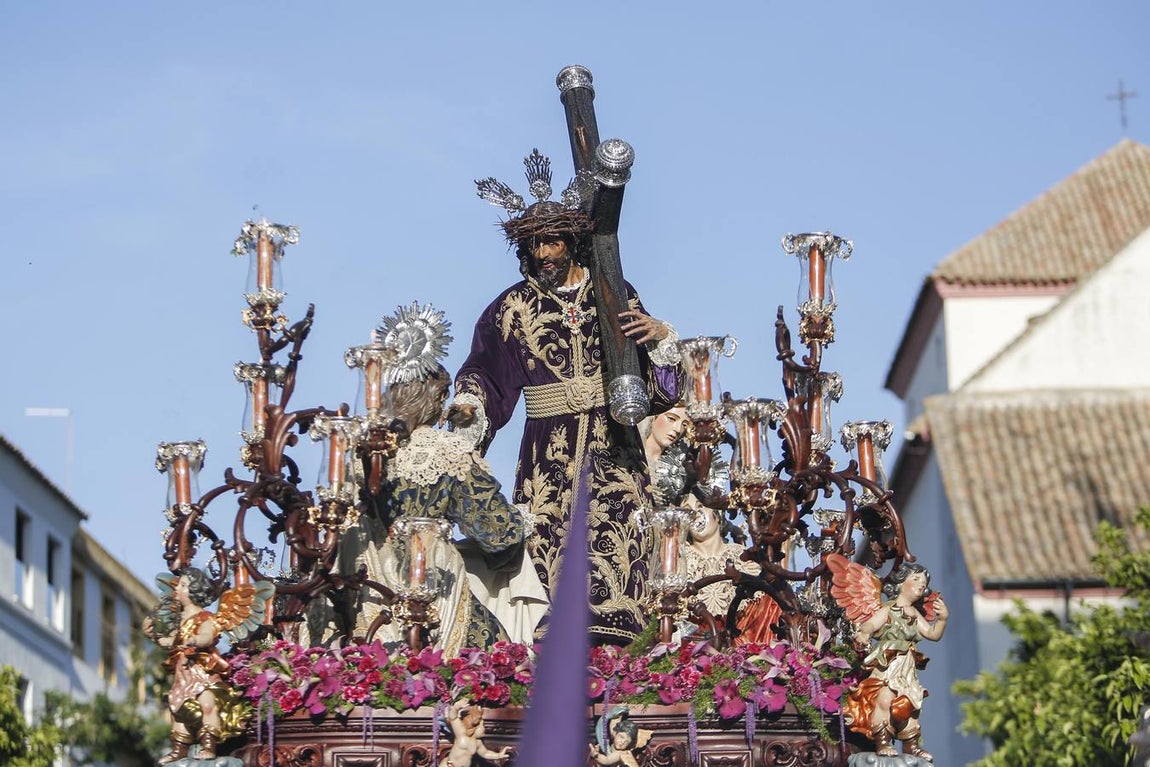 La procesión de la Santa Faz de Córdoba, en imágenes