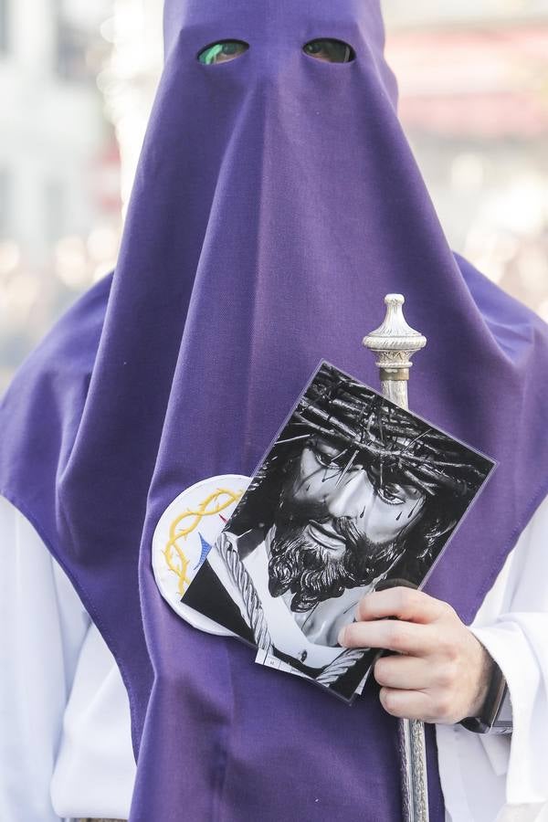 La procesión de la Santa Faz de Córdoba, en imágenes