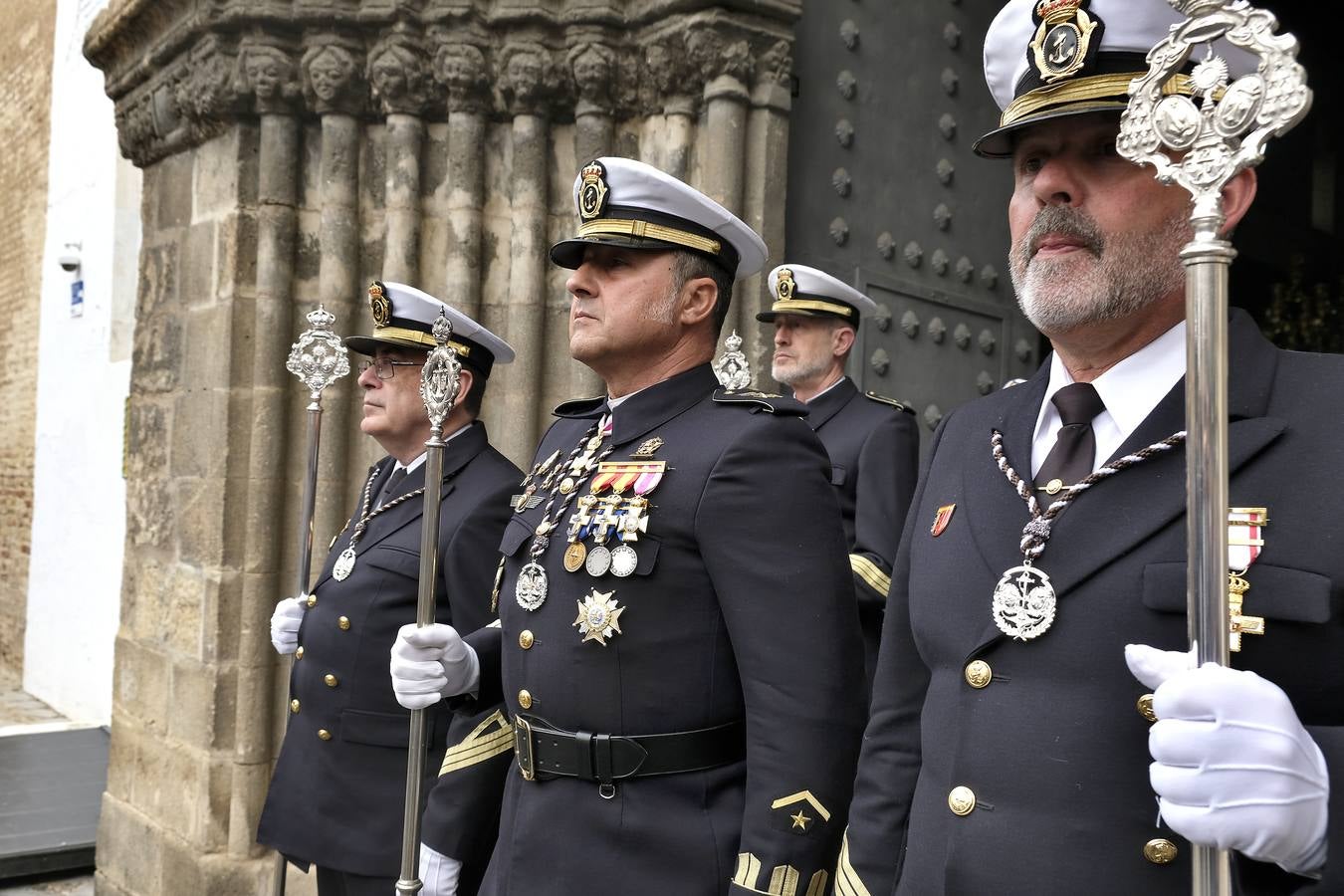 Salida de El Carmen Doloroso este Miércoles Santo, en imágenes