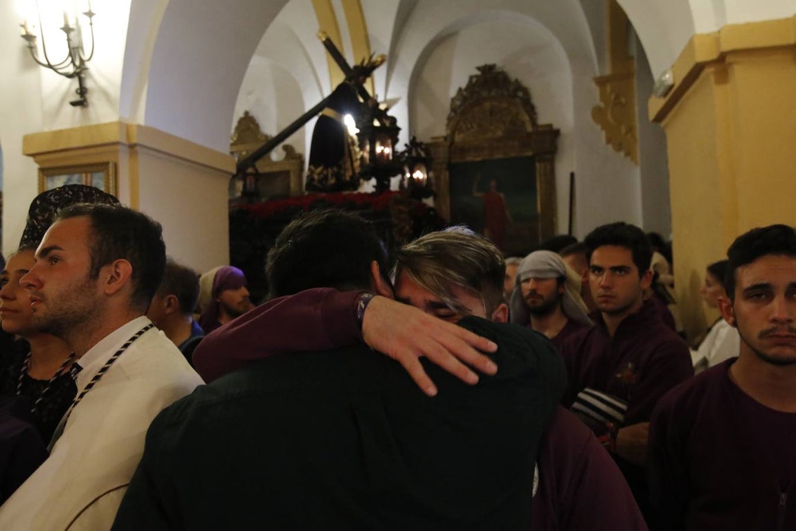La lluvia de lágrimas en la Pasión por la suspensión, en imágenes