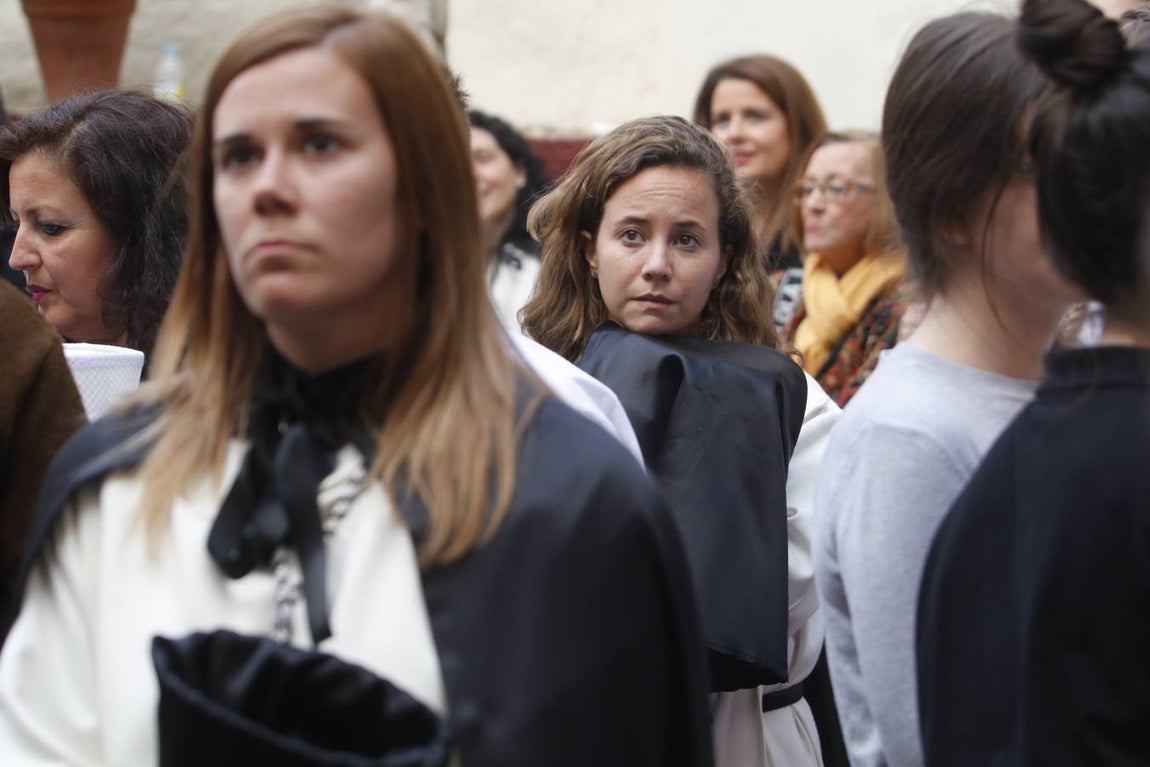 La tarde de la Hermandad de Gracia de Córdoba, en imágenes