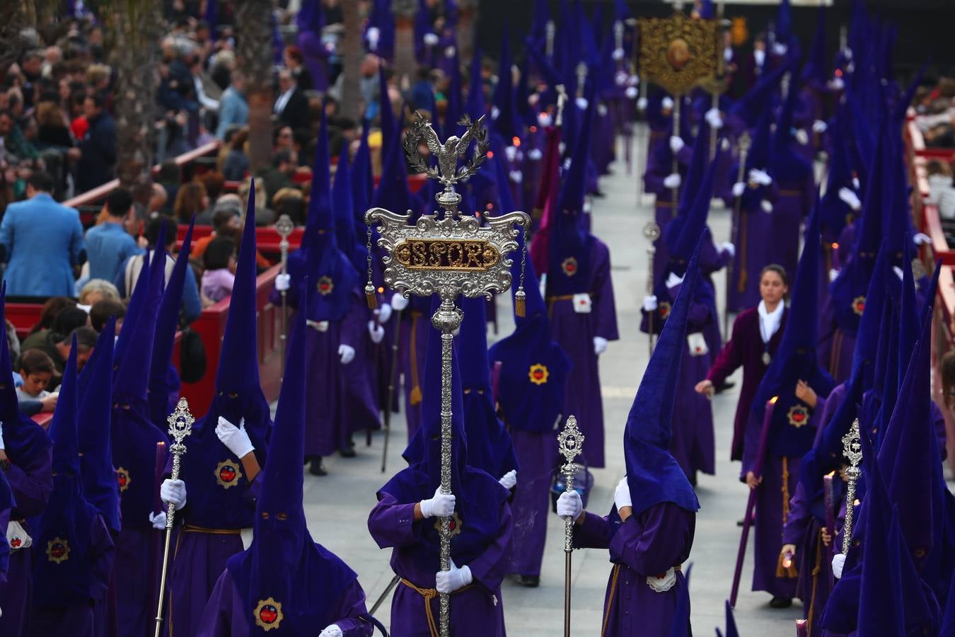 FOTOS: Afligidos en la Semana Santa de Cádiz 2019