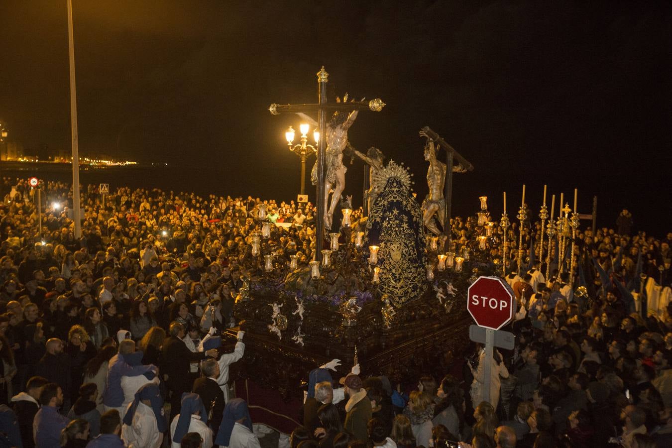 FOTOS: Perdón en la Semana Santa de Cádiz 2019