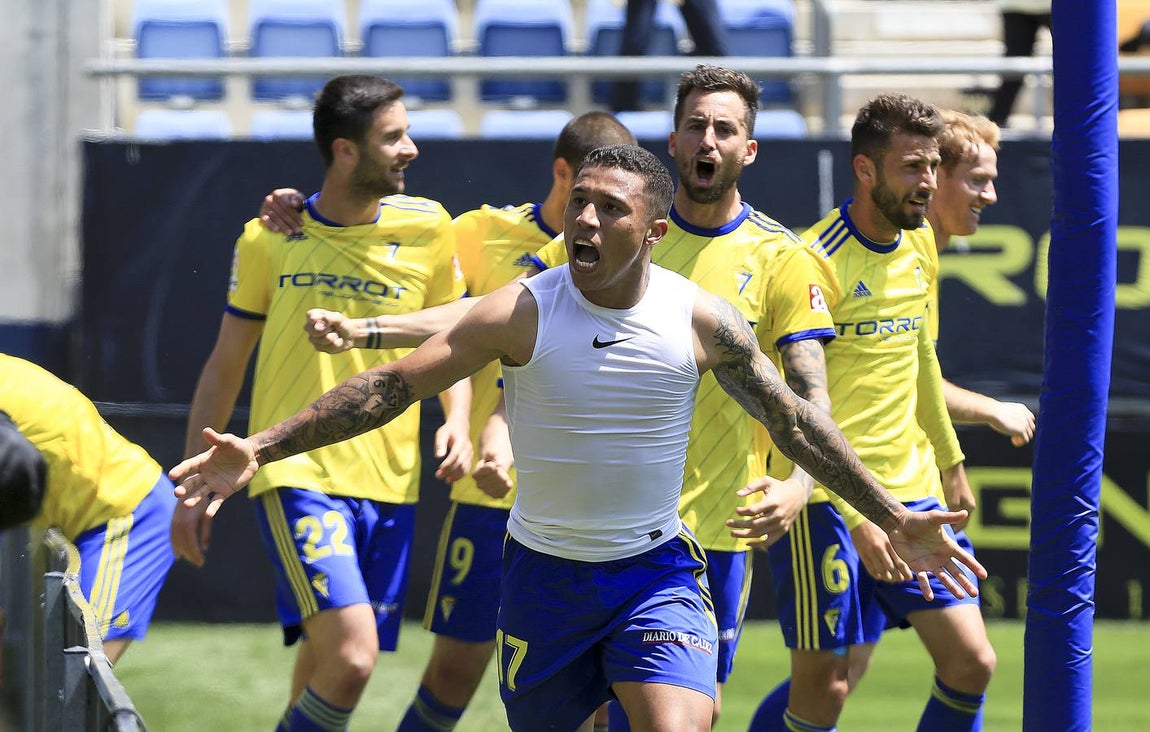 FOTOS: Las imágenes del partido Cádiz - Numancia
