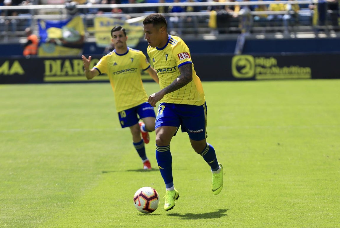 FOTOS: Las imágenes del partido Cádiz - Numancia