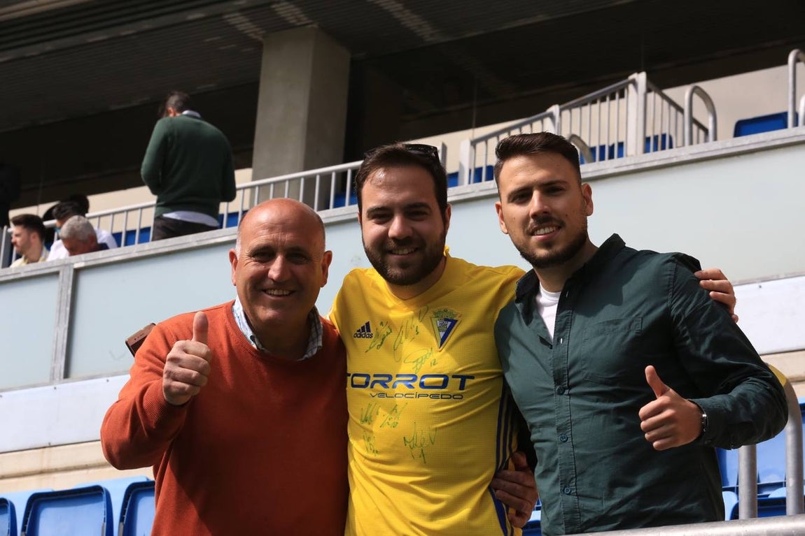 FOTOS: Búscate en las gradas de Carranza