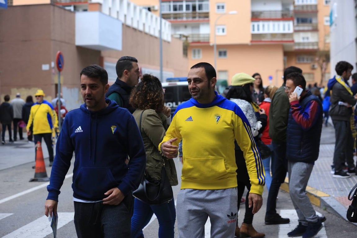 FOTOS: Búscate en las gradas de Carranza