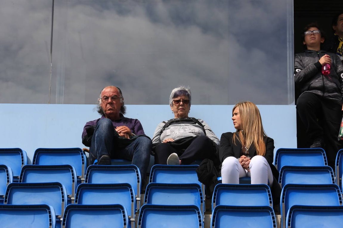 FOTOS: Búscate en las gradas de Carranza