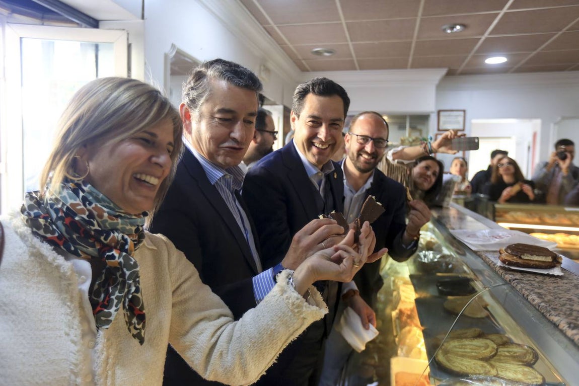 El presidente Moreno Bonilla visita El Puerto