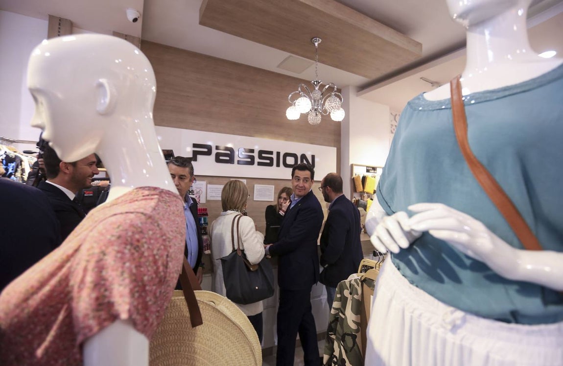 El presidente Moreno Bonilla visita El Puerto