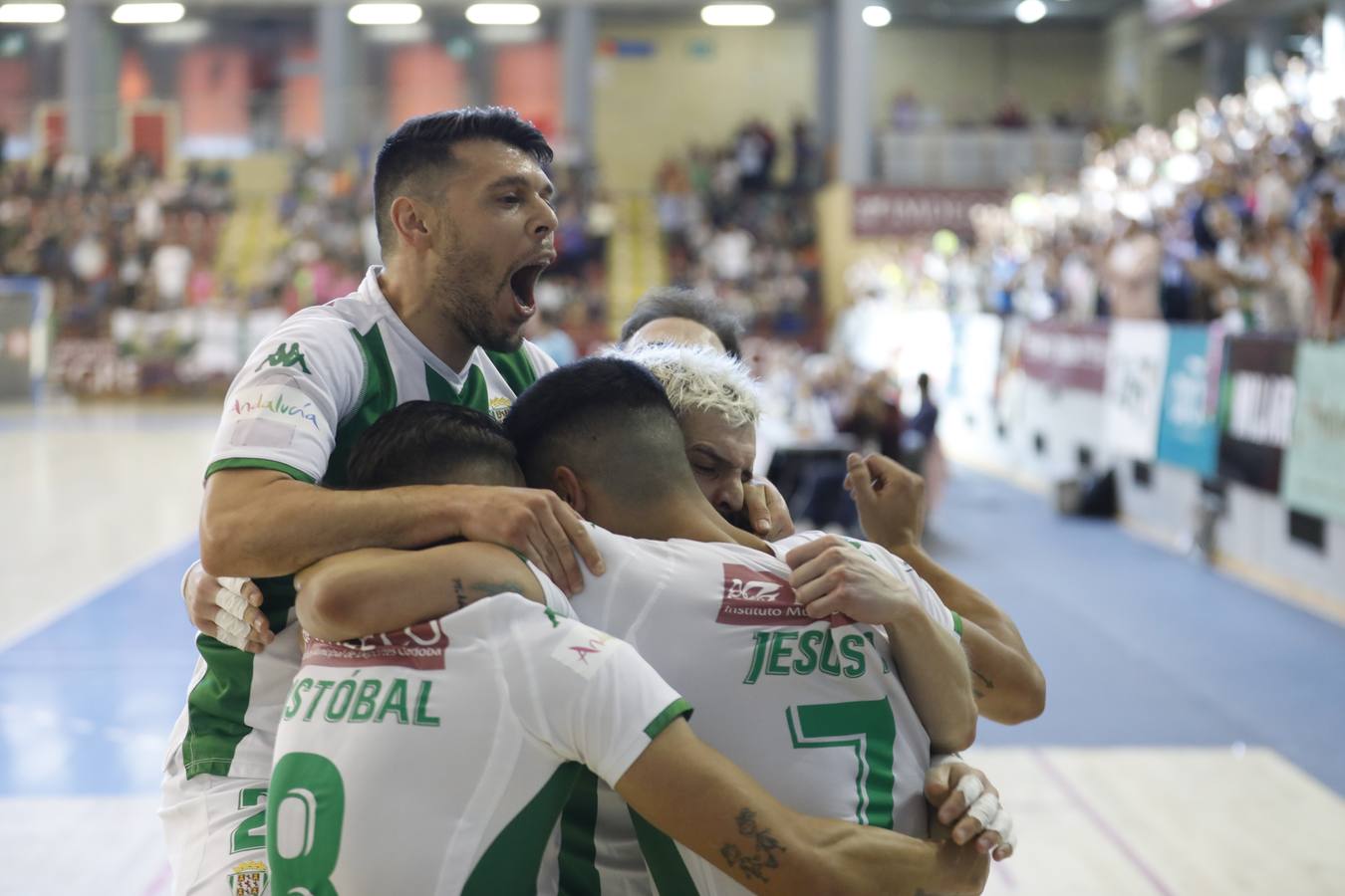 La alegría del Córdoba Futsal por el play-off, en imágenes