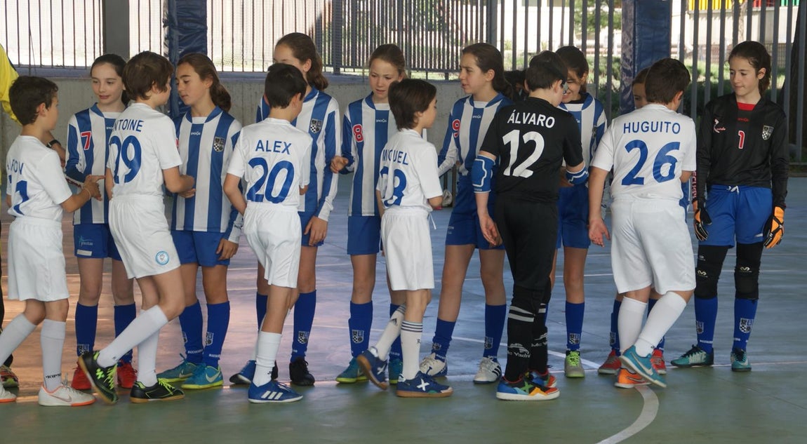 Las mejores imágenes del encuentro entre Nuestra Señora del Recuerdo y Vedruna Escuelas Inter «C»