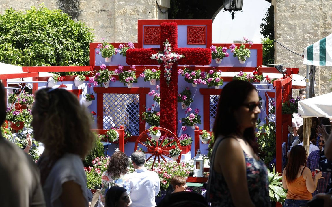 El primer día de Cruces de Mayo de Córdoba 2019, en imágenes