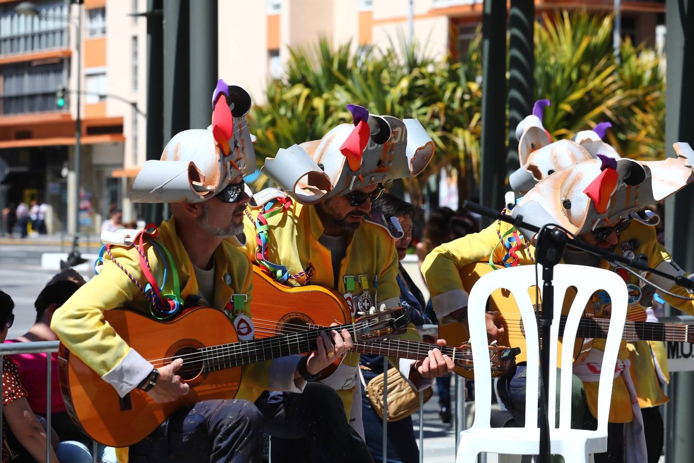 Batalla de coplas o carnaval en bañador