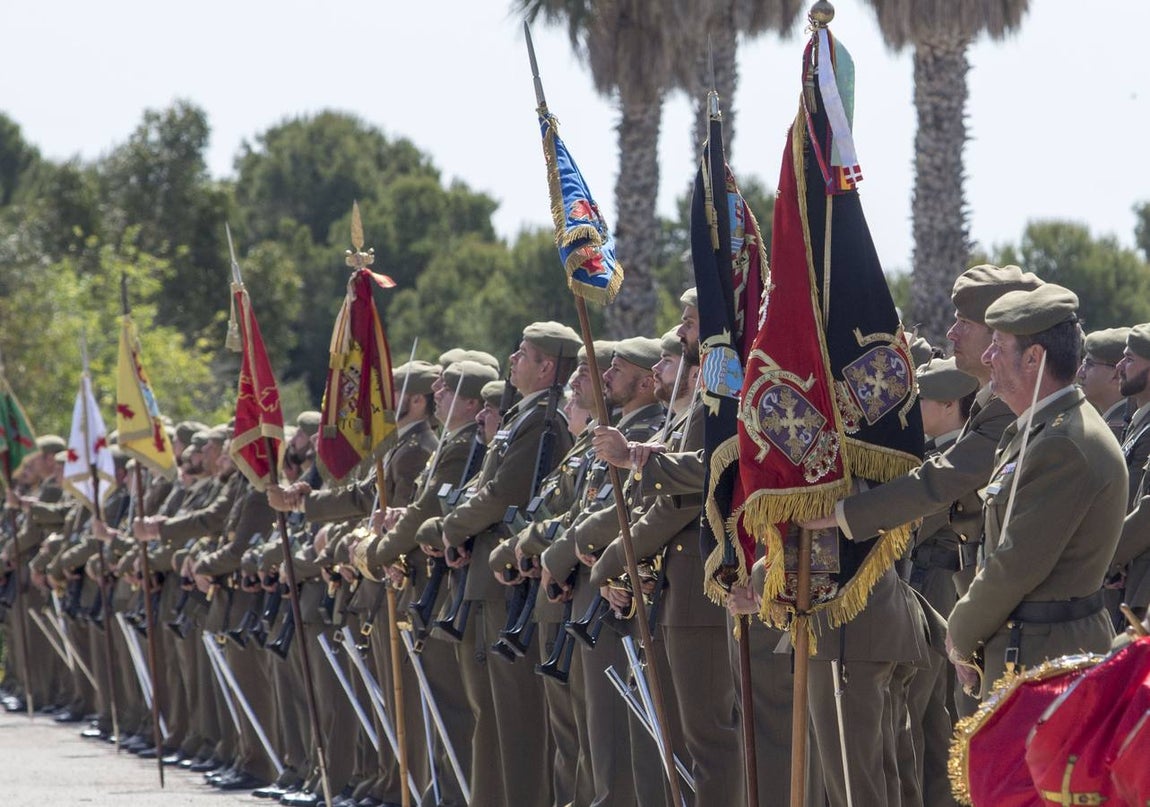 Conmemoración del 2 de mayo en el RACTA-4
