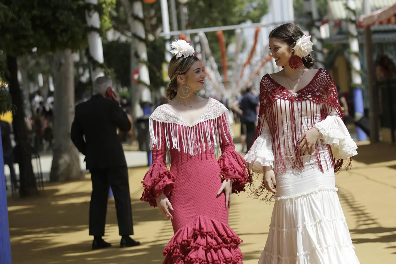 Un lunes muy ambientado en la Feria de Abril de Sevilla 2019