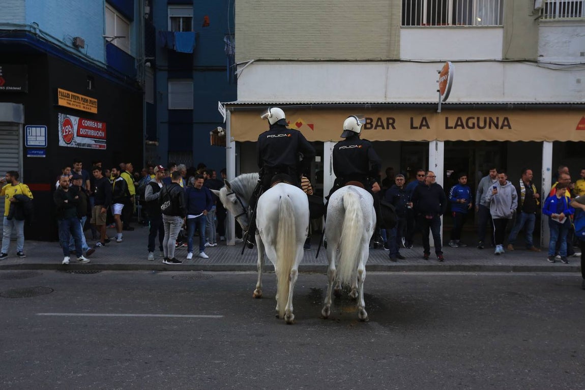 Dispositivo policial del Cádiz-Málaga. Partido de alto riesgo en Carranza