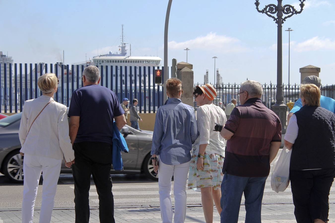 FOTOS: Miles de cruceristas llegan el puerto de Cádiz