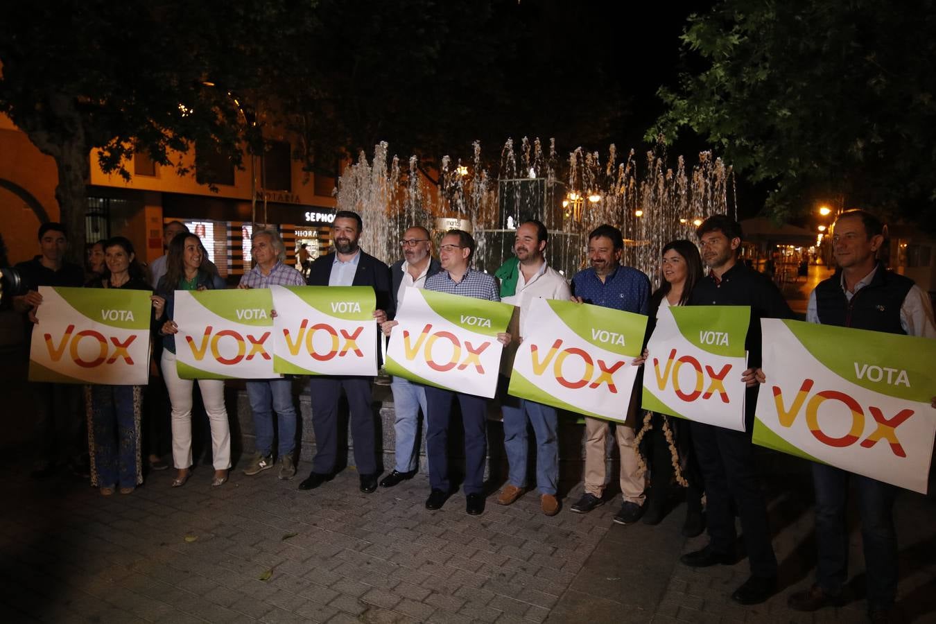 El inicio de campaña de Vox en Córdoba, en imágenes