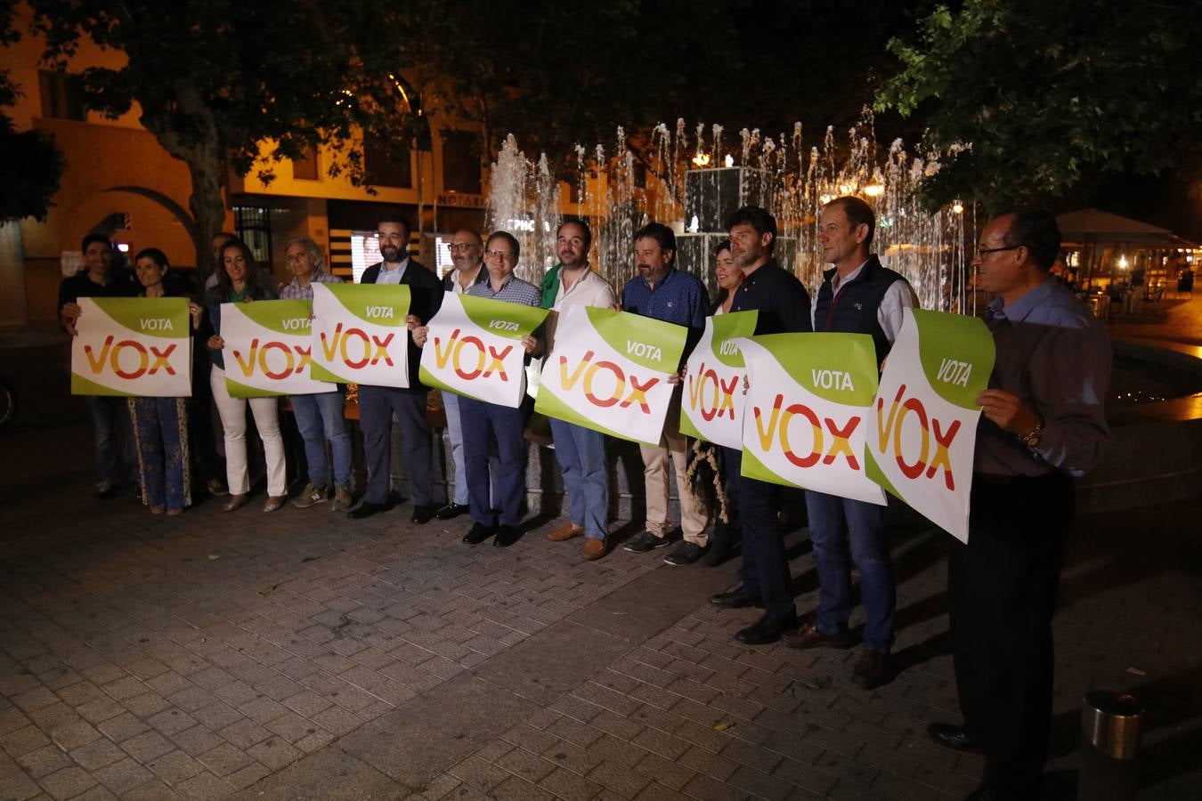 El inicio de campaña de Vox en Córdoba, en imágenes