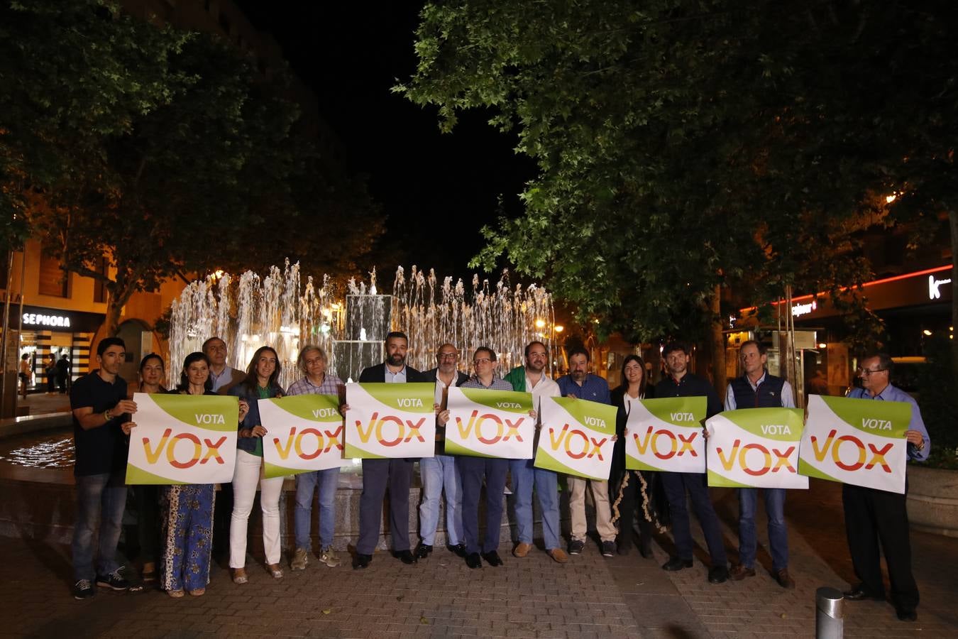 El inicio de campaña de Vox en Córdoba, en imágenes