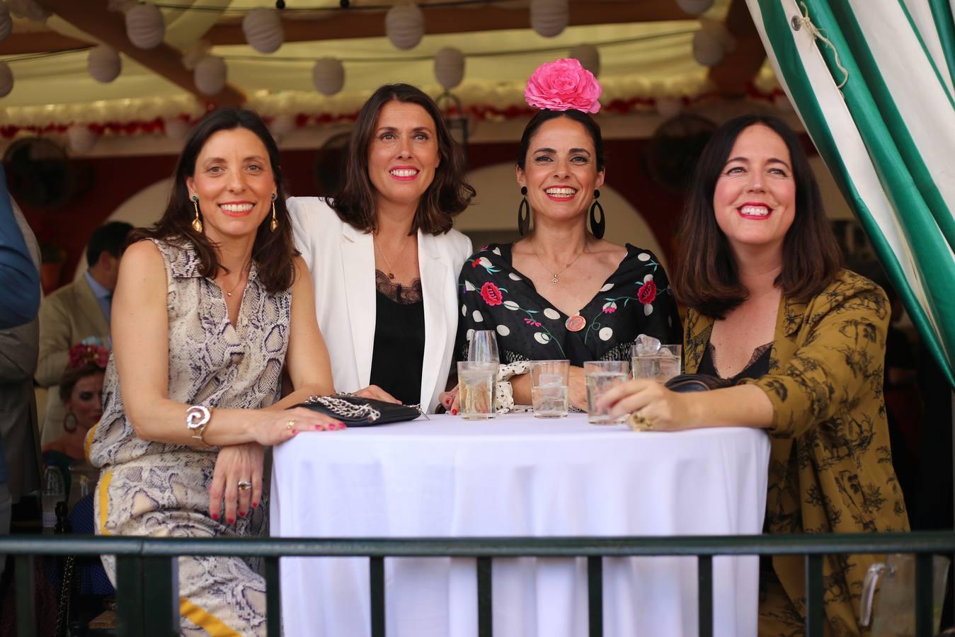 Lara Pérez de Olaguer, Delia Álvarez, Piluca Baena y Fabiola Romero