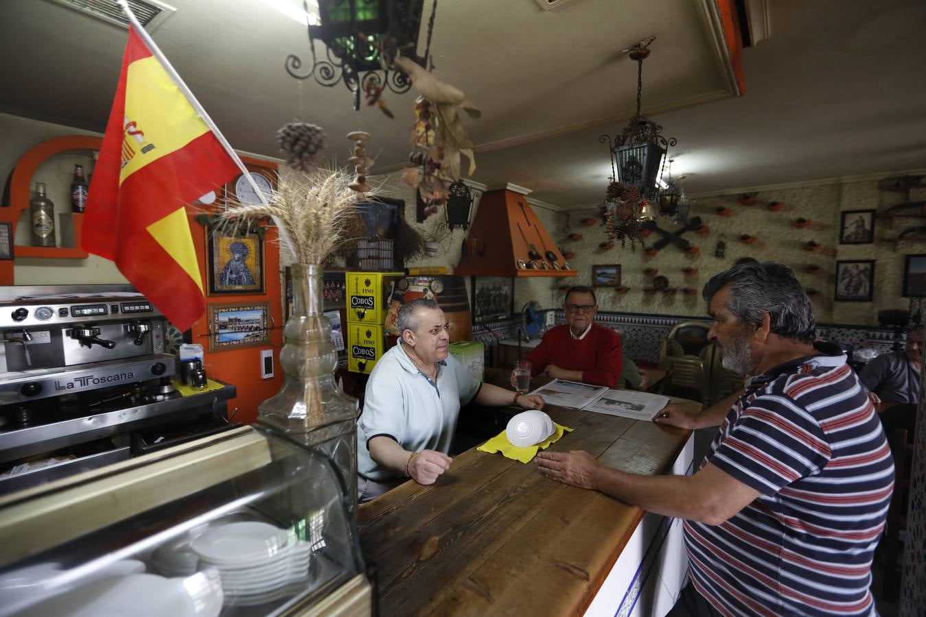 Un paseo por el barrio de las Palmeras de Córdoba, en imágenes