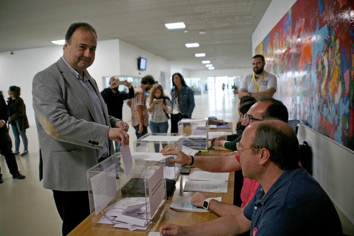 FOTOS: Votaciones para elegir al Rector de la Universidad de Cádiz