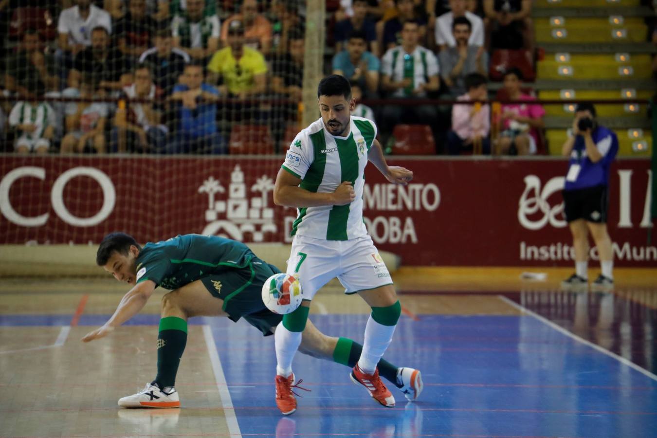 El Córdoba CF Futsal-Real Betis, en imágenes