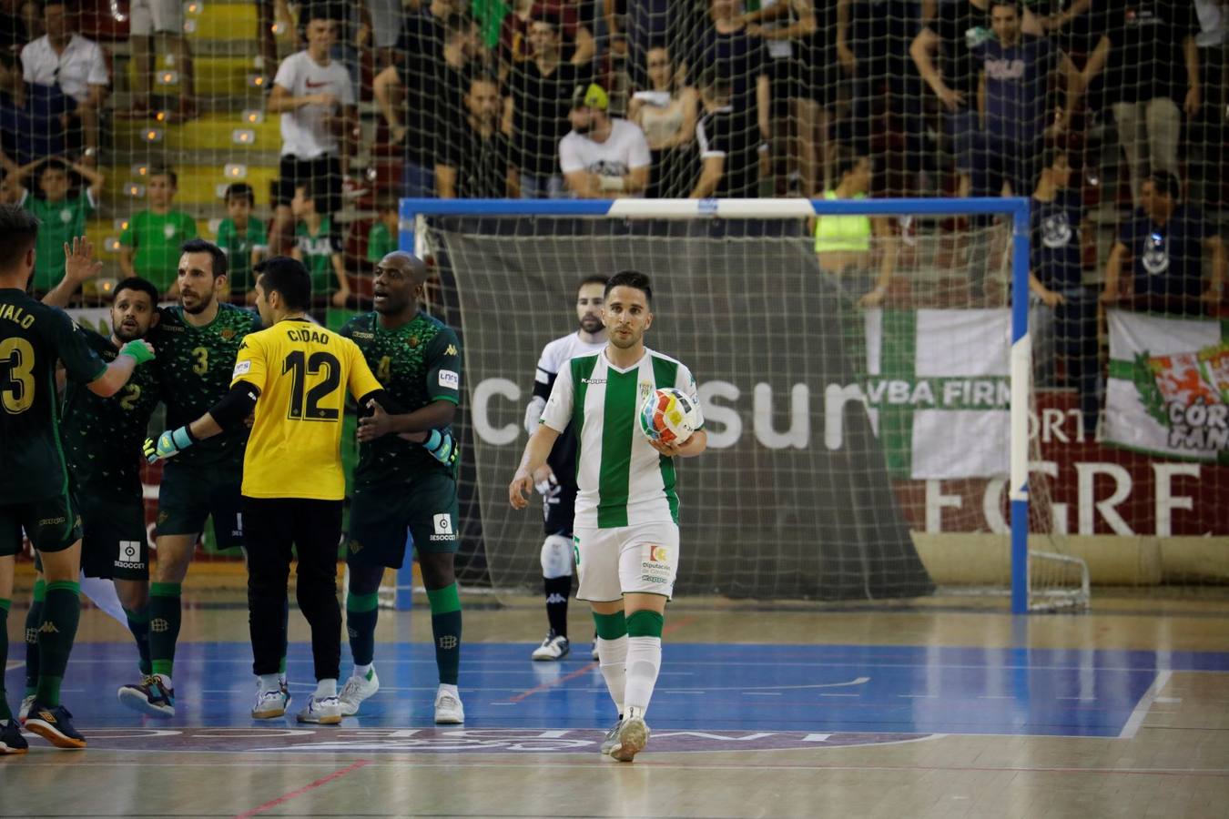 El Córdoba CF Futsal-Real Betis, en imágenes