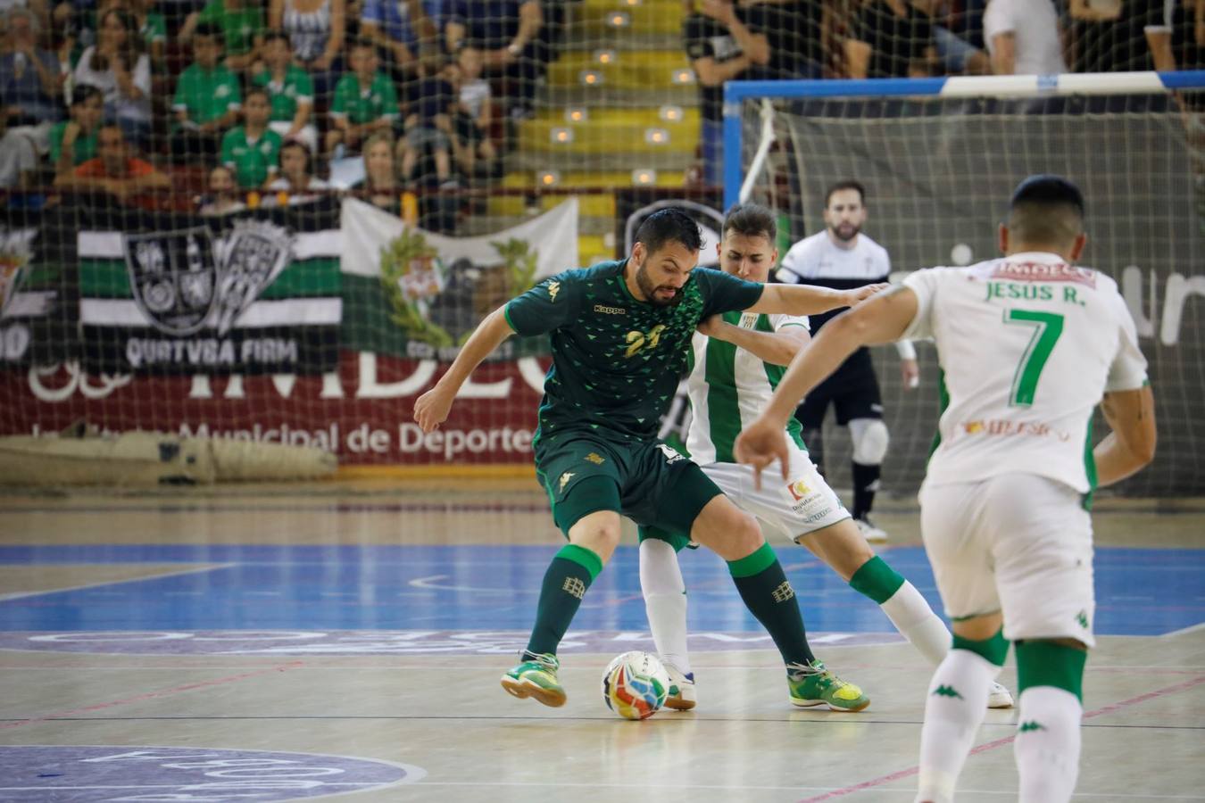 El Córdoba CF Futsal-Real Betis, en imágenes