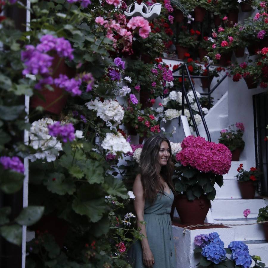 El ambiente para visitar los Patios de San Basilio en Córdoba, en imágenes