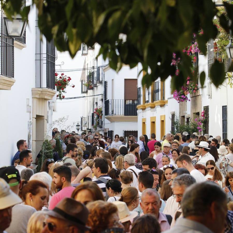 El ambiente para visitar los Patios de San Basilio en Córdoba, en imágenes