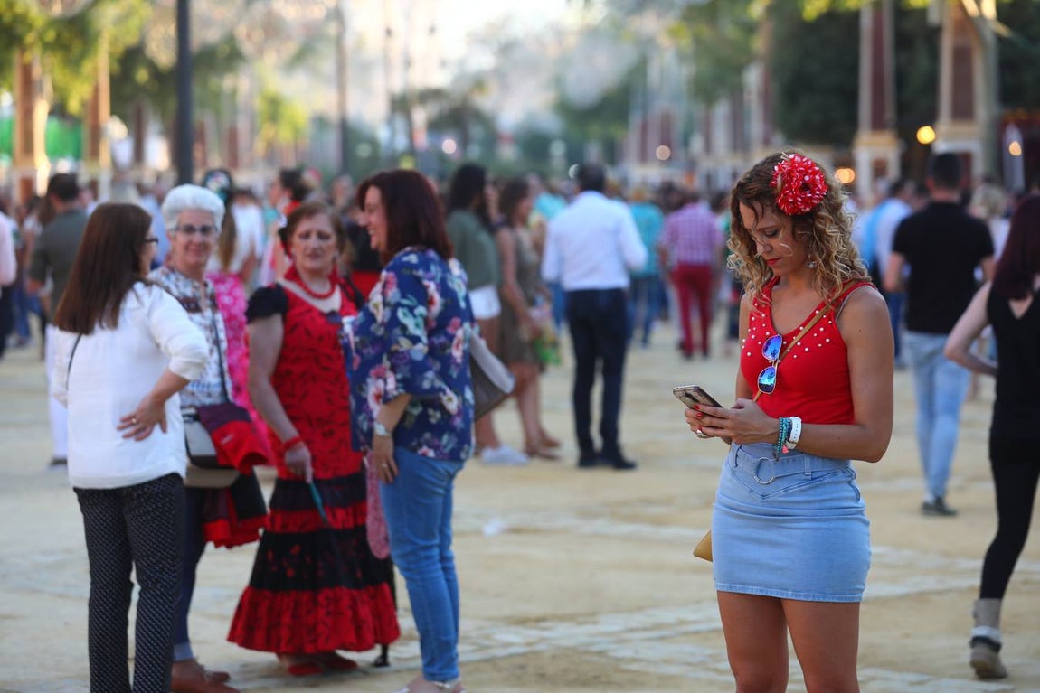 FOTOS: Alumbrado y primer día en la Feria de Jerez 2019