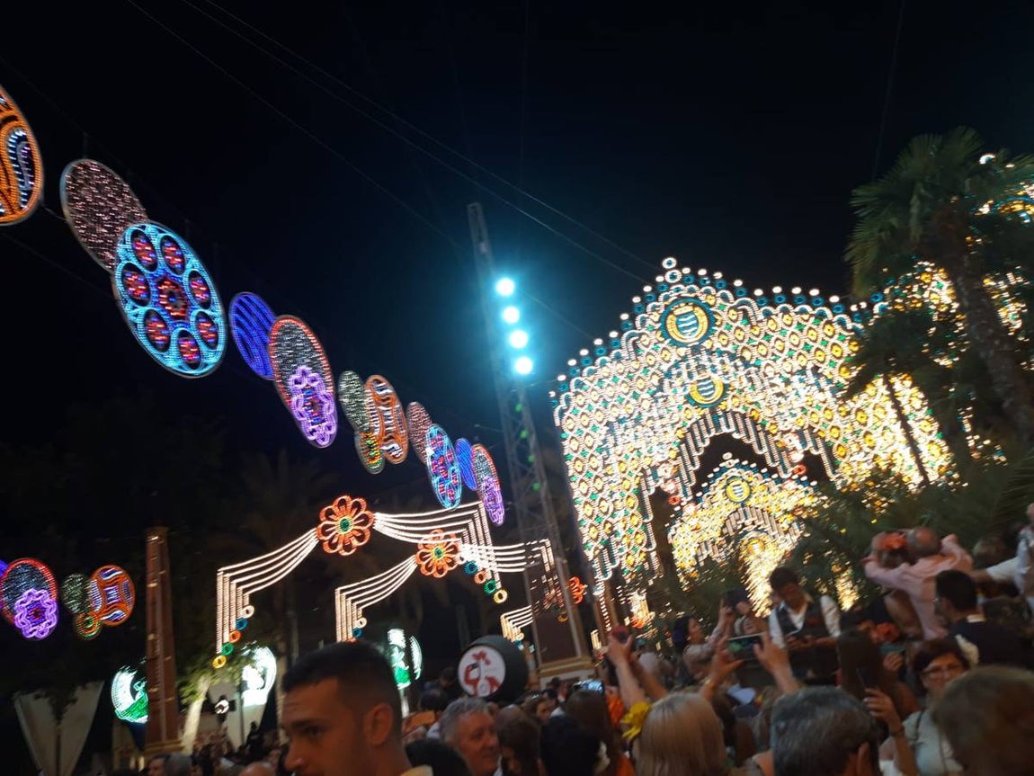 FOTOS: Alumbrado y primer día en la Feria de Jerez 2019